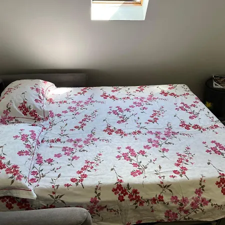 Cosy 5 Minutes Tour Eiffel Проживание в семье Париж
